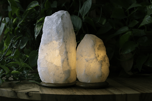 White himalayan salt lamps - So Well
